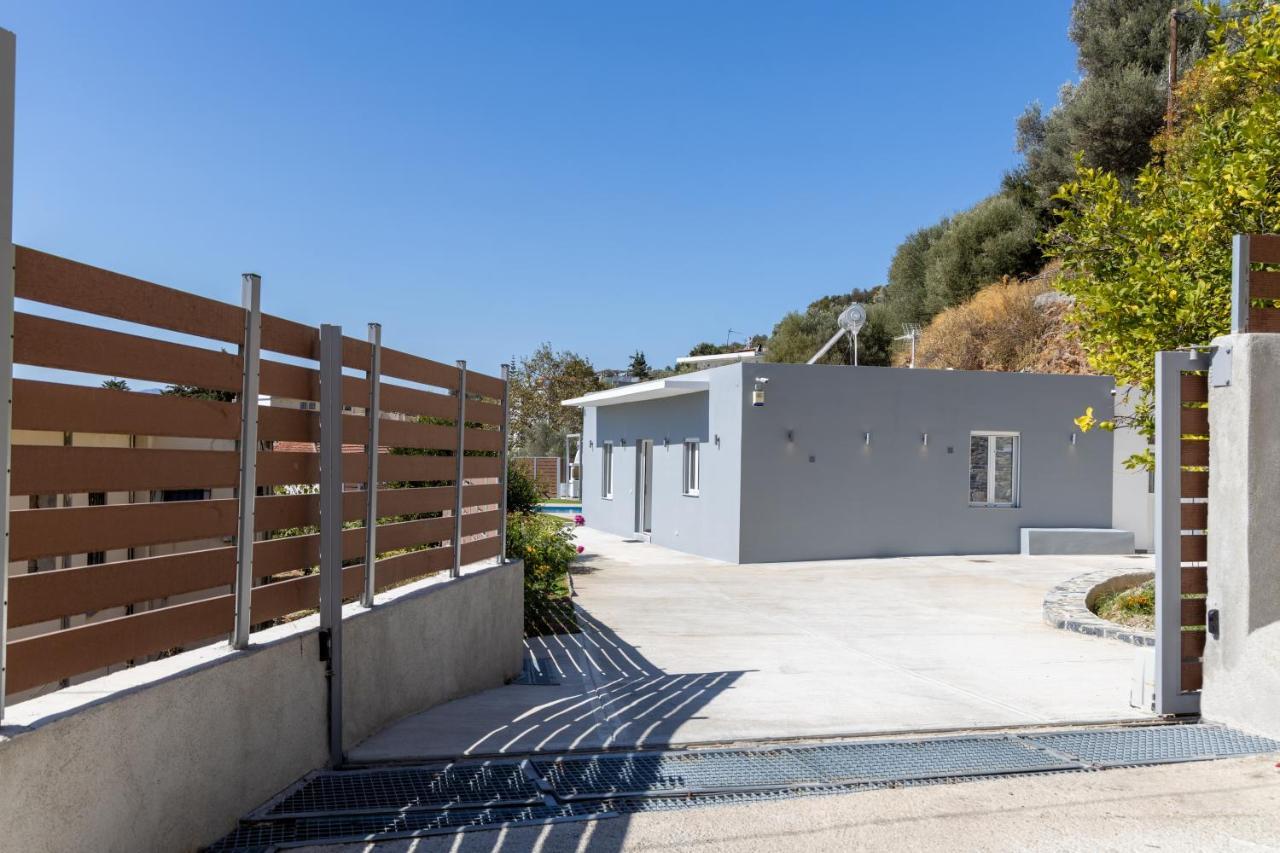 Villa Neonis Spílion 외부 사진