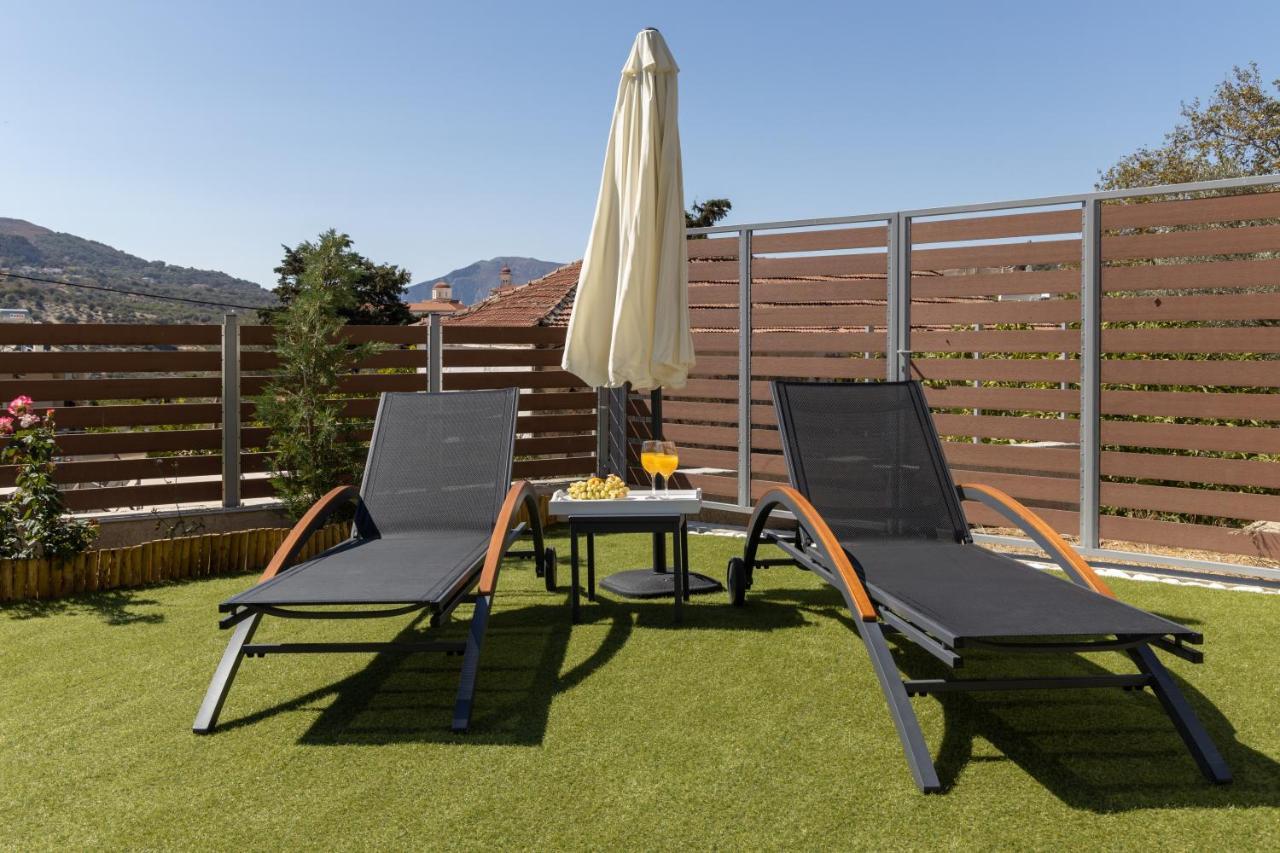 Villa Neonis Spílion 외부 사진