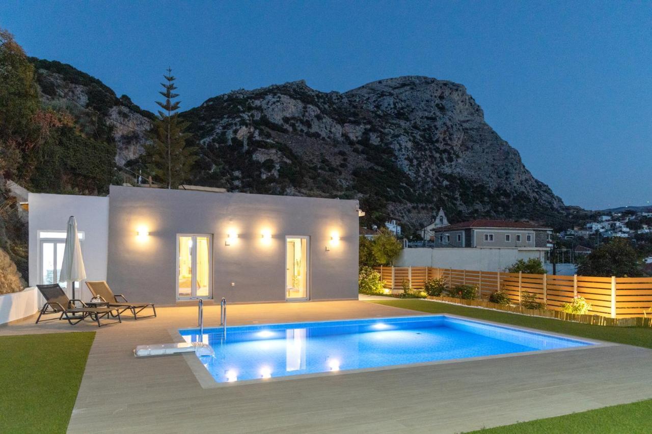 Villa Neonis Spílion 외부 사진
