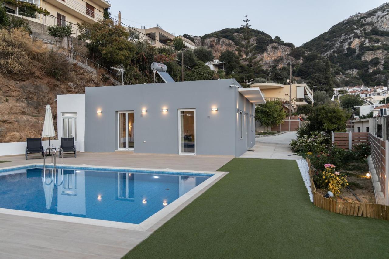 Villa Neonis Spílion 외부 사진