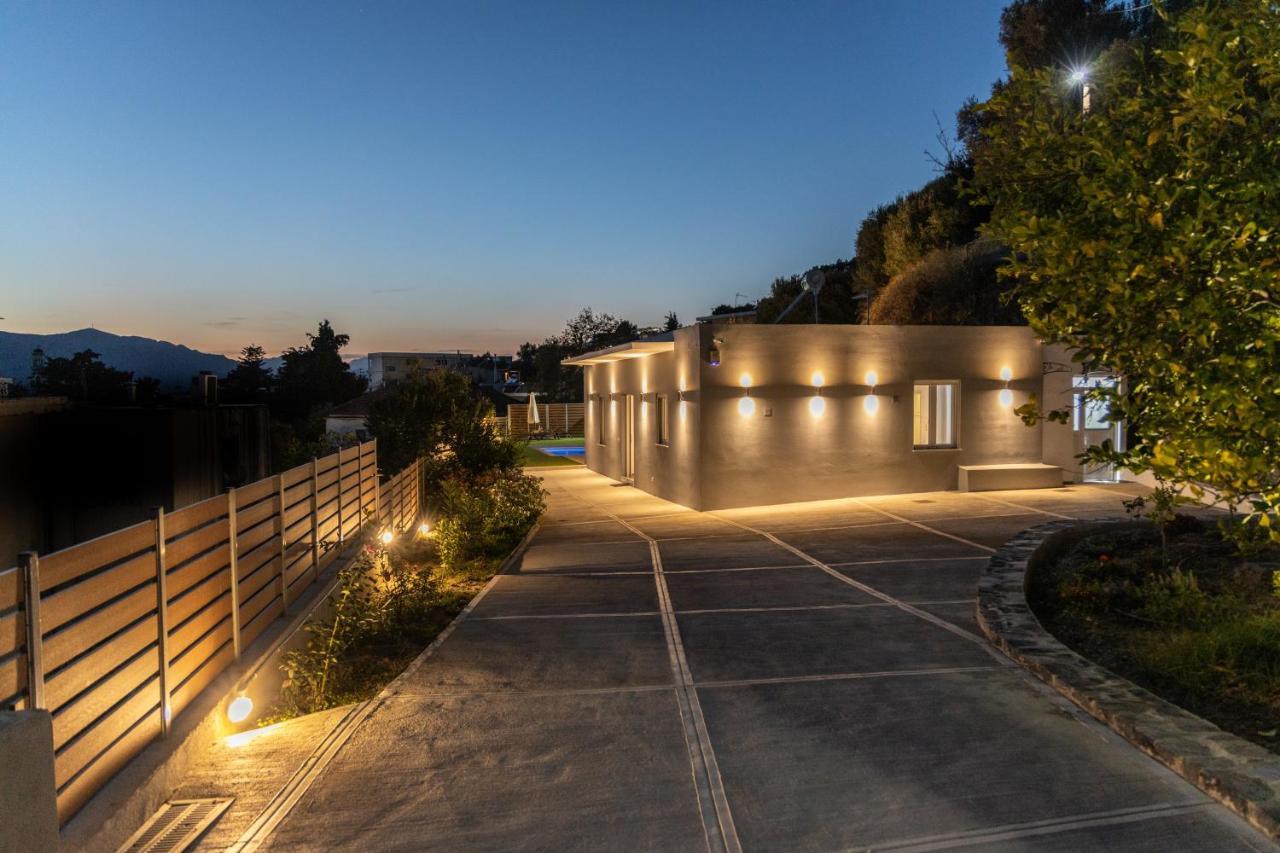 Villa Neonis Spílion 외부 사진